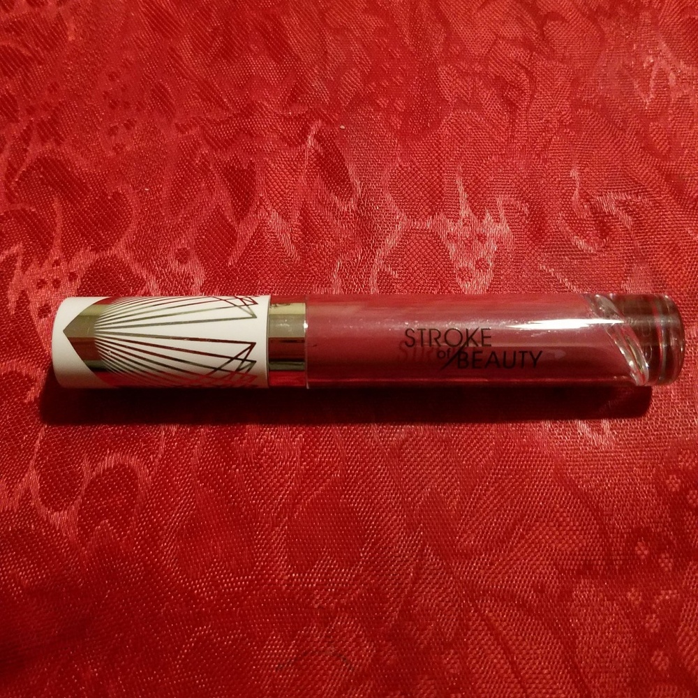 New lipgloss 0.18 fl oz